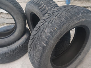 Anvelope de iarnă 235/65 R17