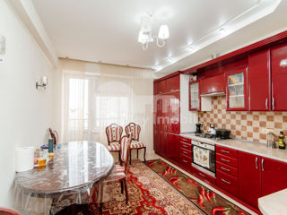 Apartament cu 3 camere, 83 m², Buiucani, Chișinău