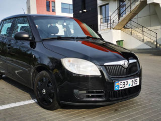 Skoda Fabia foto 2