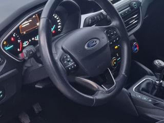 Ford Focus foto 8