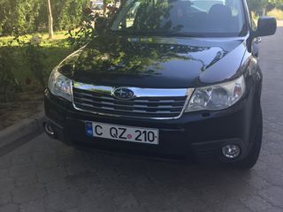 Subaru Forester foto 1