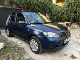 Mazda 2 foto 3