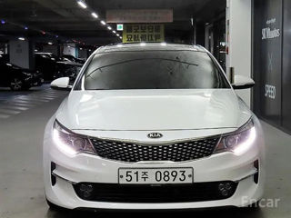 KIA K5 foto 3