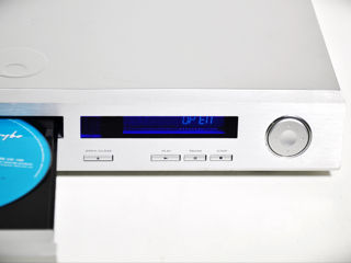 Cambridge Audio 53 CD / DVD player фото 3