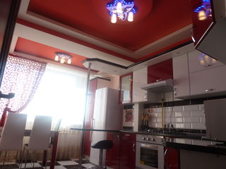 Apartament cu 2 camere, 50 m², Botanica, Chișinău foto 2