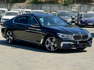 BMW 7 Series foto 1