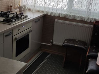 Apartament cu 3 camere, 60 m², Centru, Ocnița foto 3