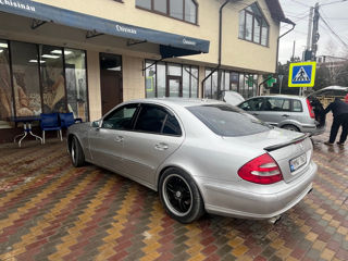 Mercedes E-Class foto 3