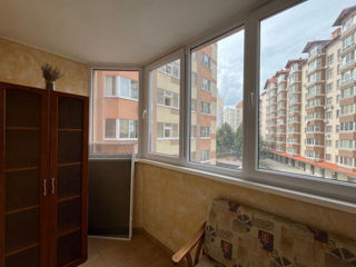 Apartament cu 2 camere, 82 m², Buiucani, Chișinău foto 8