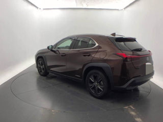 Lexus UX foto 4