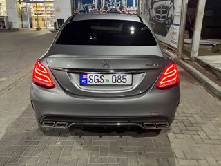 Mercedes C-Class foto 3