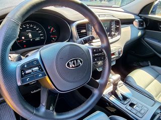 KIA Sorento foto 7