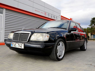 Mercedes E-Class foto 7