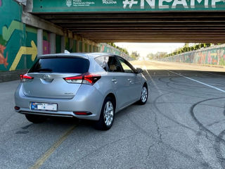 Toyota Auris foto 3