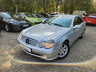 Mercedes CLK-Class foto 12