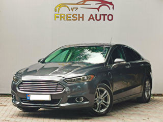 Ford Fusion foto 2