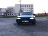 Mazda 323 foto 2