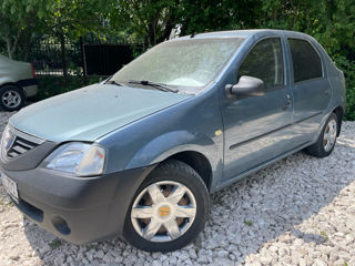 Dacia Logan foto 2