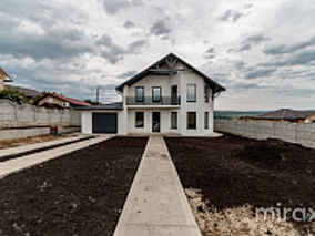 Se vinde casă în Bacioi, str. București! 159 000 euro foto 2