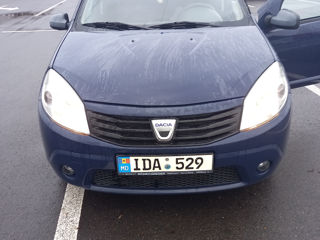 Dacia Sandero foto 2