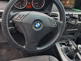 BMW 5 Series foto 5