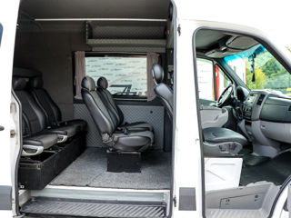 Mercedes Sprinter 7 locuri foto 12