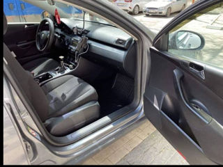 Volkswagen Passat foto 3