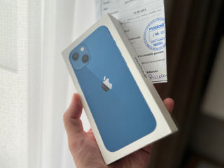 iPhone 13 128GB Blue foto 4