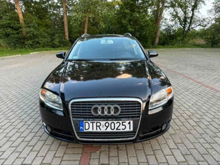 Audi A4 foto 1