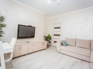 Apartament cu 2 camere, 65 m², Botanica, Chișinău foto 4