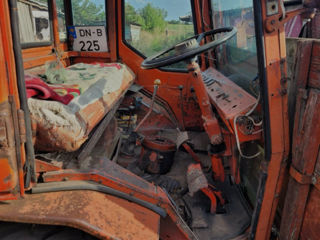 Tractor T16 фото 3