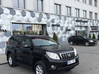 Toyota Land Cruiser Prado foto 1