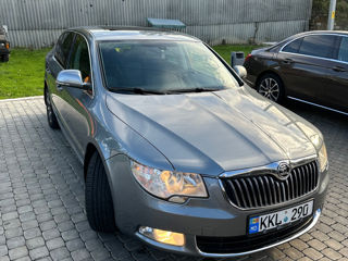 Skoda Superb foto 3