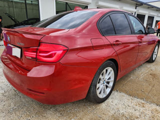 BMW 3 Series фото 4