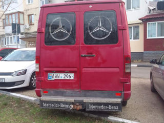 Mercedes 313 foto 3