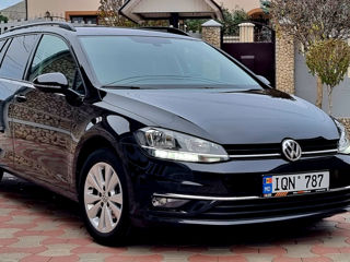 Volkswagen Golf foto 2