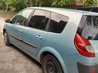 Renault Grand Scenic foto 3