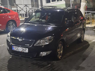 Skoda Fabia foto 2