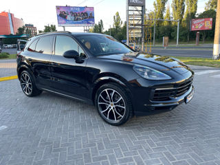 Porsche Cayenne foto 2