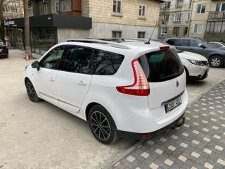 Renault Grand Scenic foto 4