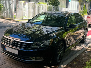 Volkswagen Passat foto 2