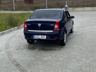 Dacia Logan foto 3