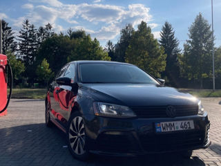 Volkswagen Jetta foto 1