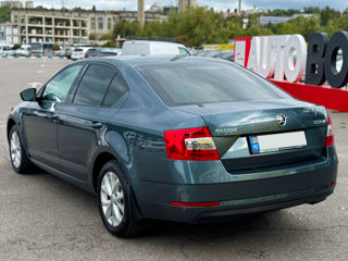 Skoda Octavia foto 7