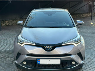 Toyota C-HR foto 6