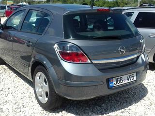 Opel Astra foto 4