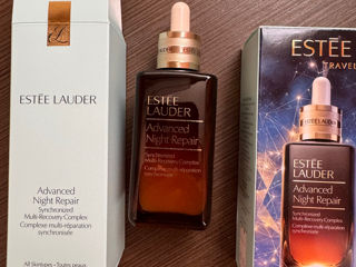 Este Lauder serum