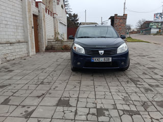 Dacia Sandero foto 9