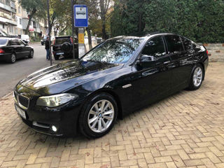 BMW 5 Series foto 5