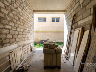 Se vinde spațiu comercial în proces de reparație pe str. Mesager, Buiucani, Chișinău foto 4